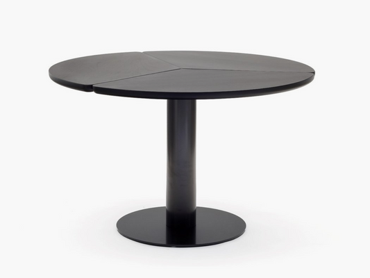 Klee dining table