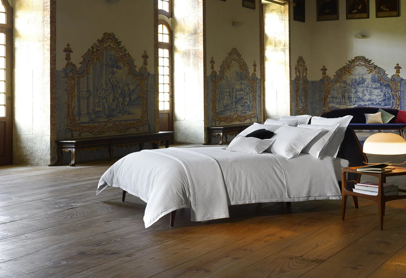 Luna top sheets