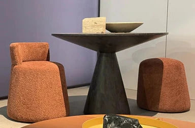 Lola Dinig Table