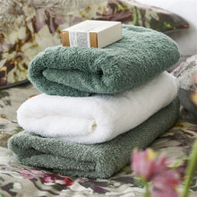 Load image into Gallery viewer, Loweswater organic sage towels
