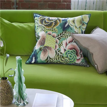 Load image into Gallery viewer, Rose de Damas jade cotton/linen cushion
