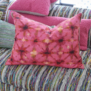 Shibori fucsia cotton cushion