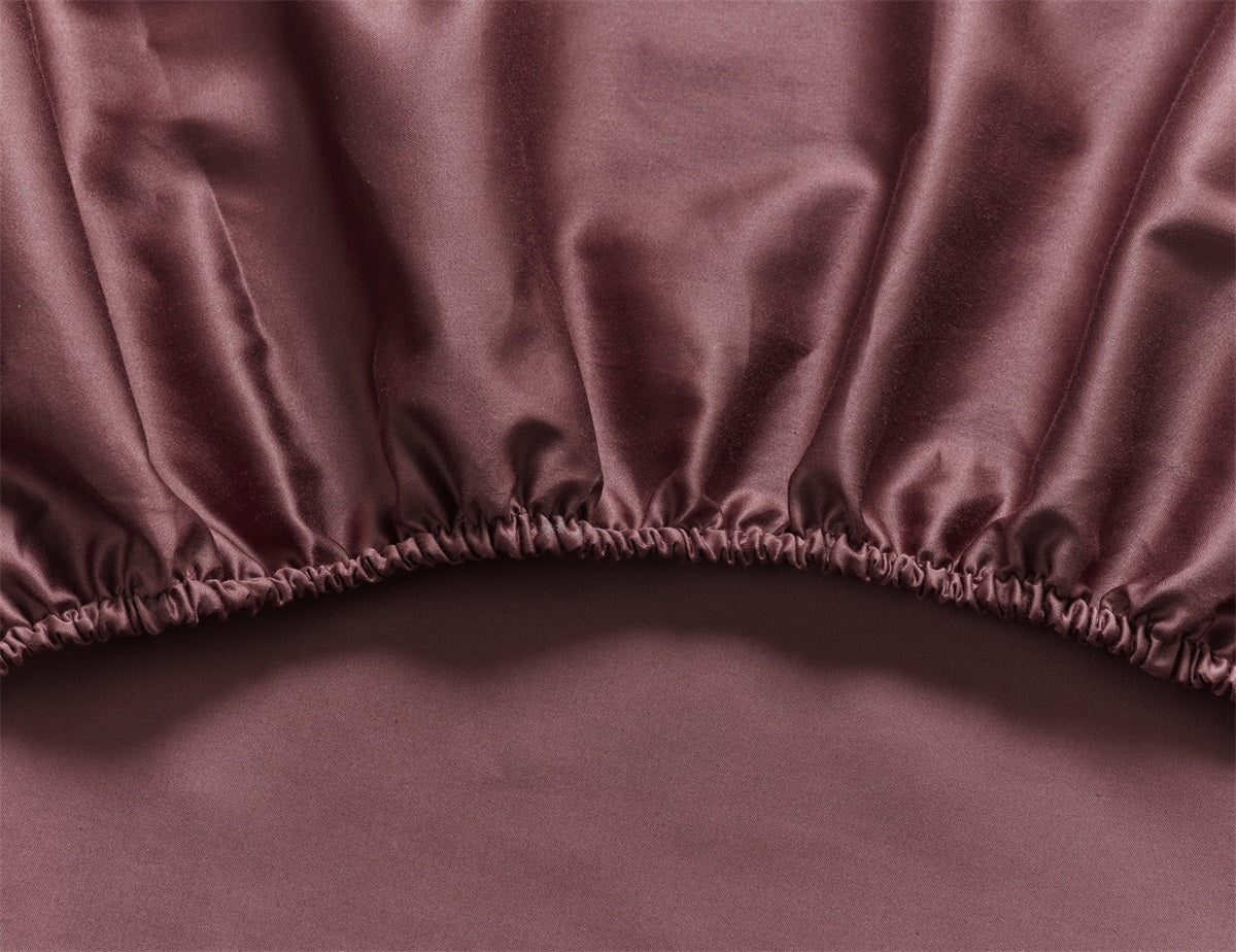 Dodo Pavone Fitted Sheet Dark Red