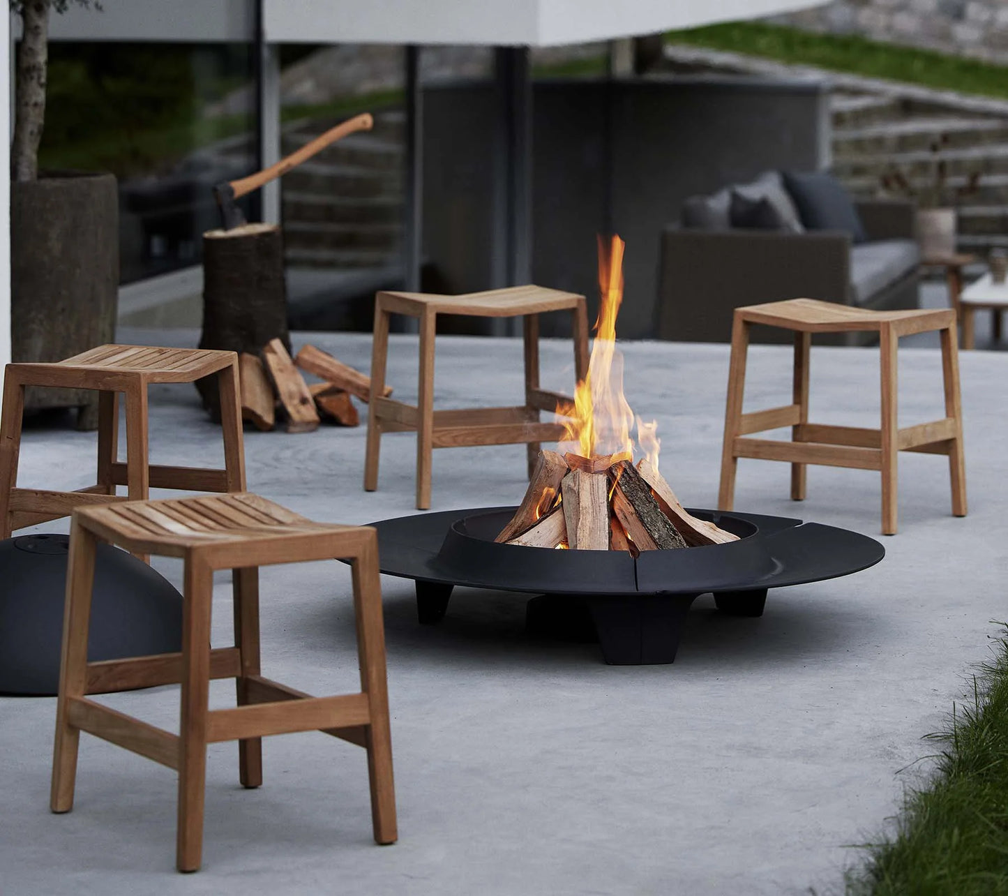 Ember fire pit - large