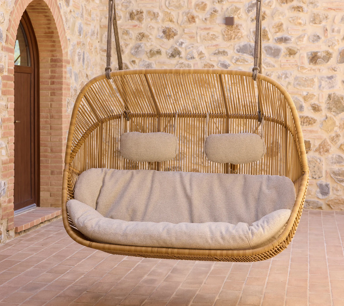 Hive 2 seater hanging sofa