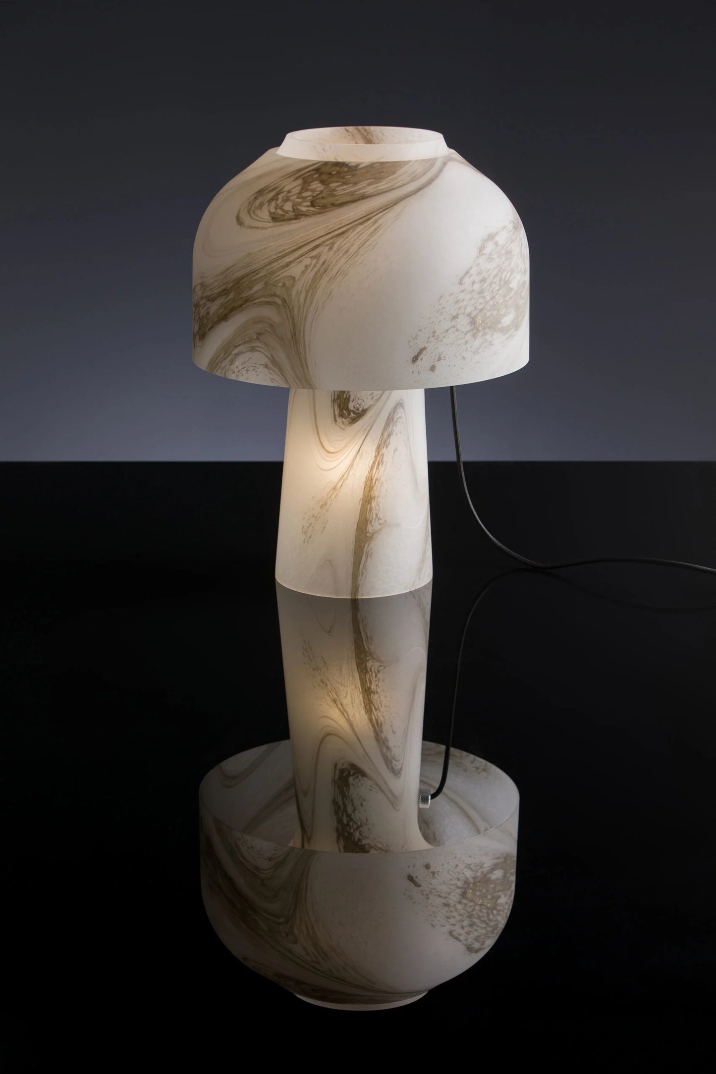 Lilly Table lamp