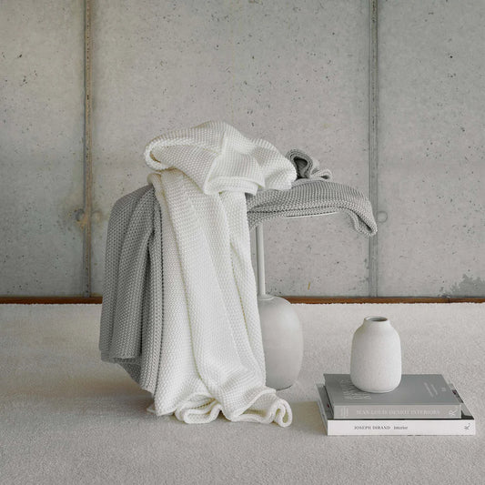 Lilium throw