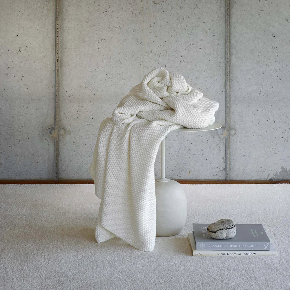 Lilium throw