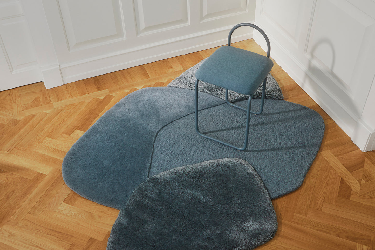 Mola rug - dusty blue