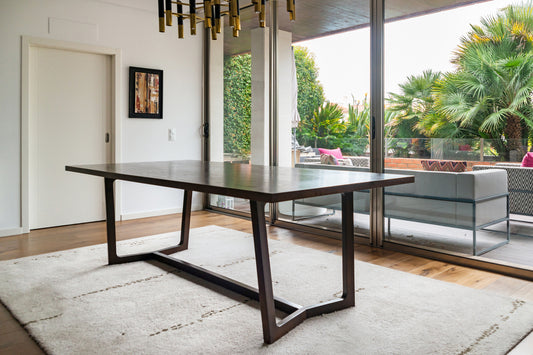 Luanda table