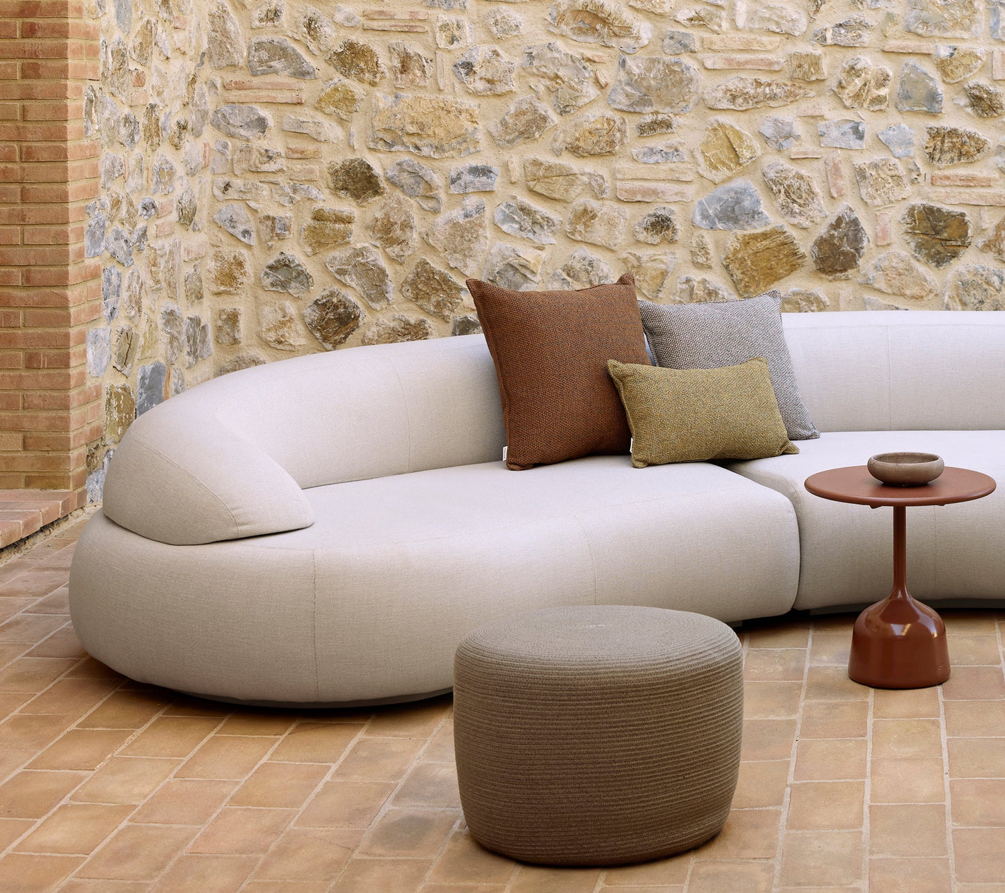 Mellow 4-seater sofa