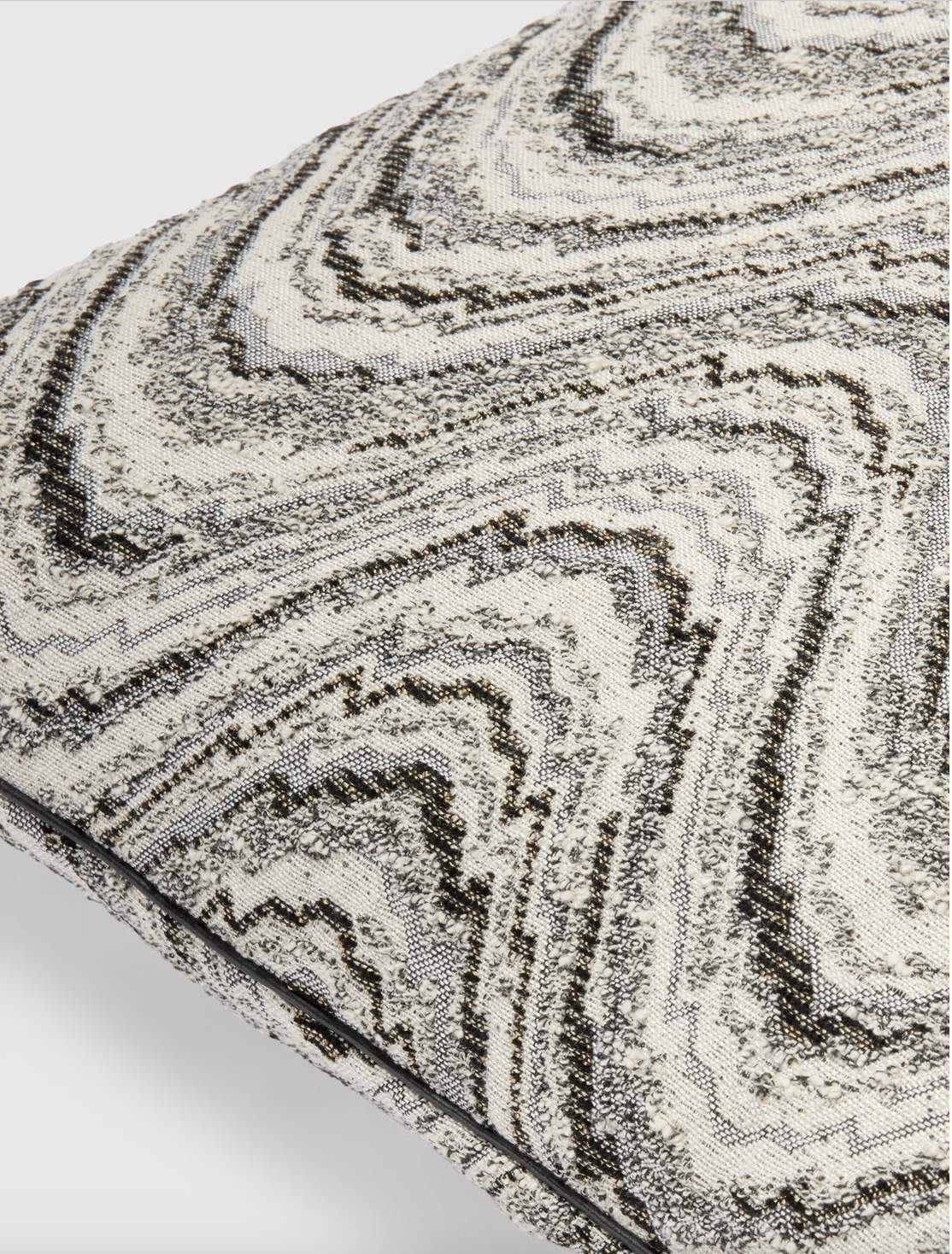 Ortigia Cushion - Black & White (40 x 40 cm)