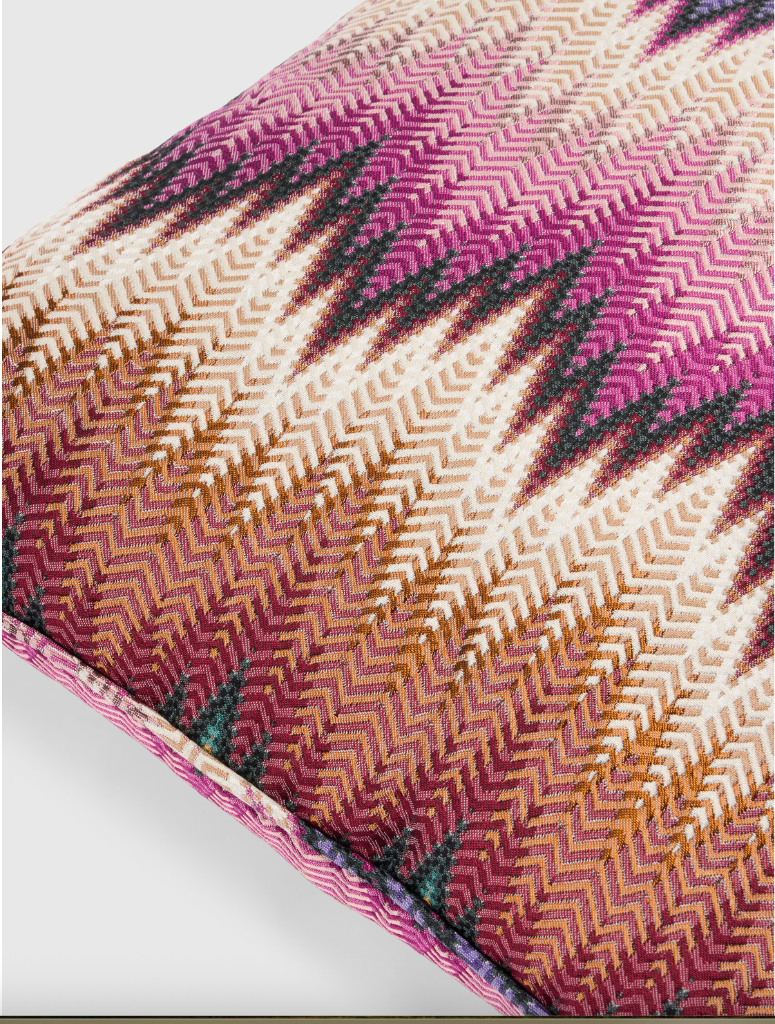 Phrae Cushion - Multicoloured (40 x 40 cm)