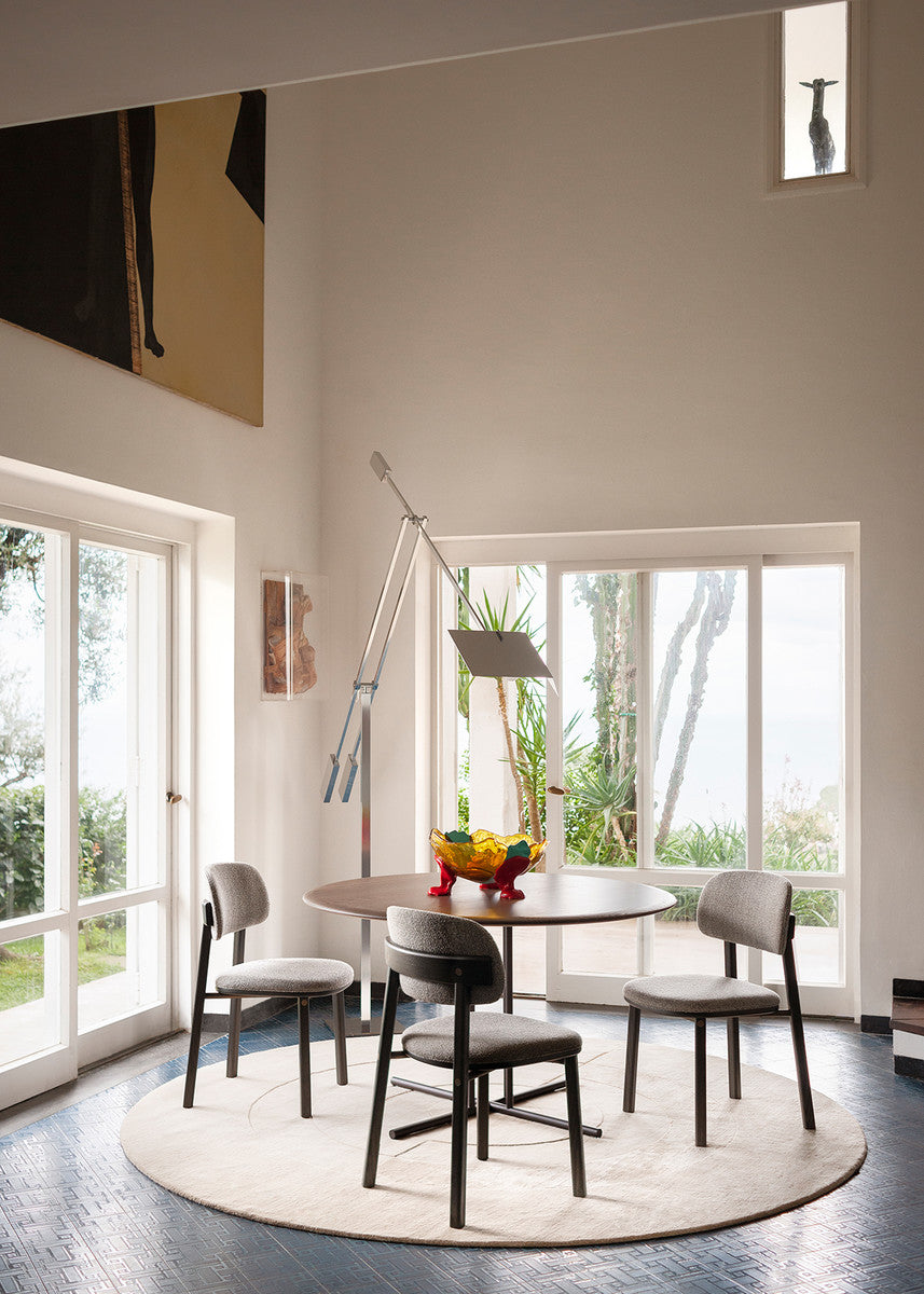 Helvetica 868 Dining Chair