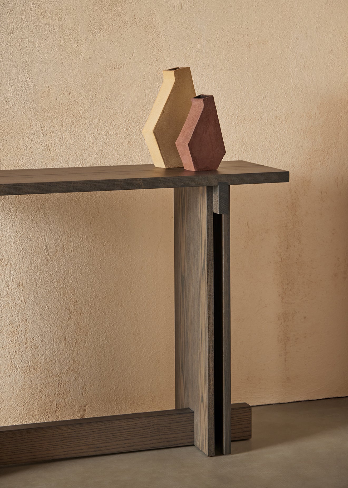 Rak Console Table