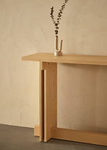 Carregar imagem no visualizador da galeria, Rak Console Table
