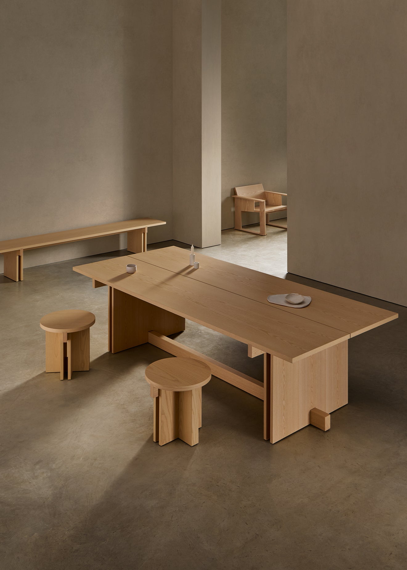 Rak Dining Table - 280