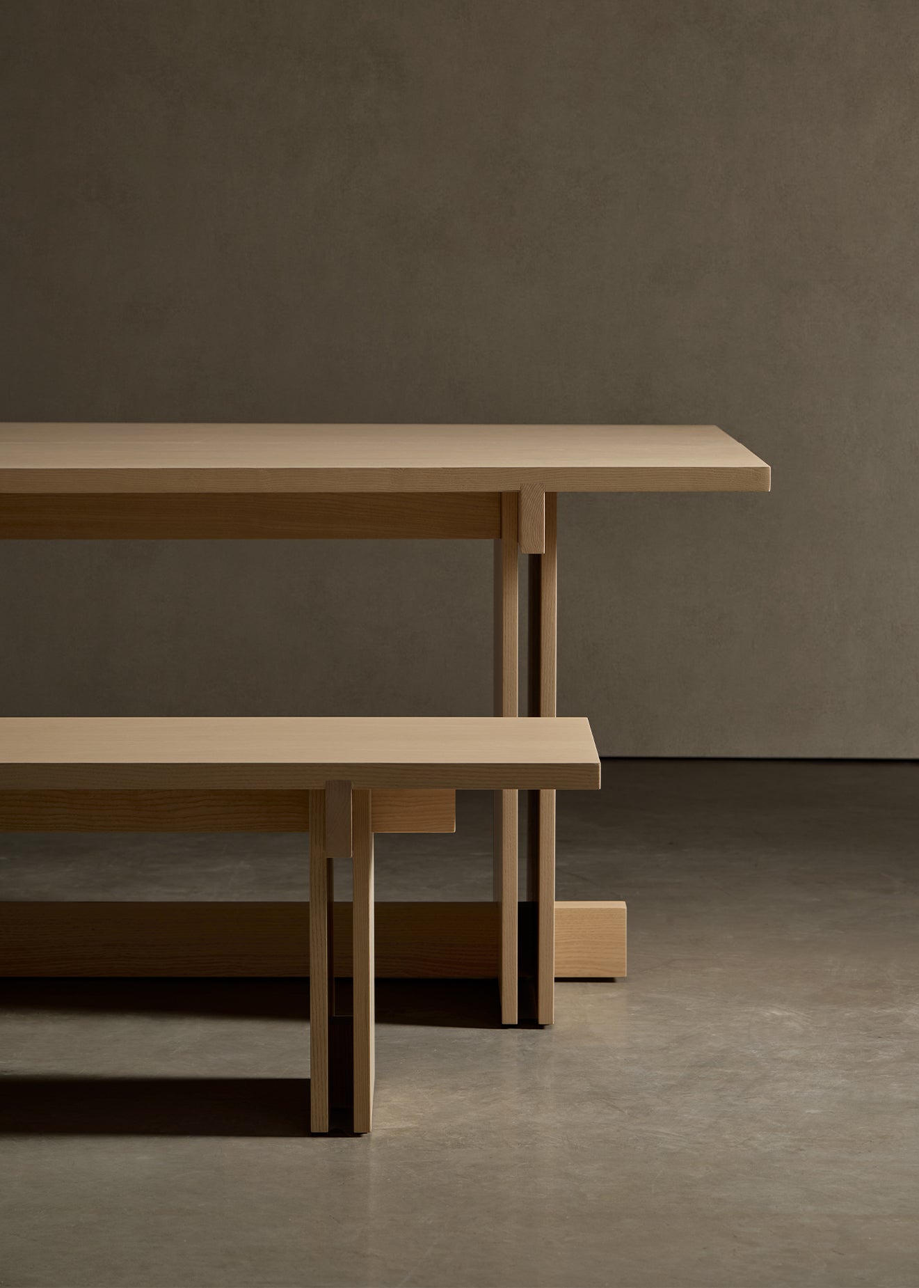 Rak Dining Table - 280