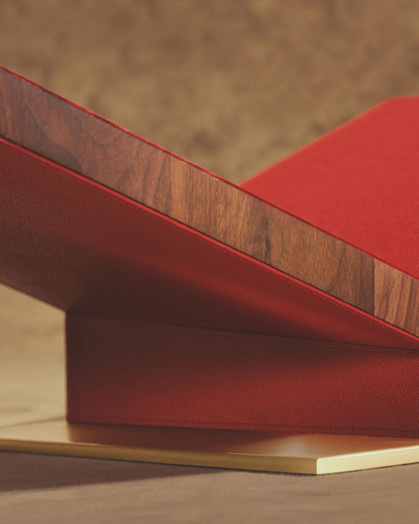 Collector Bookstand Red