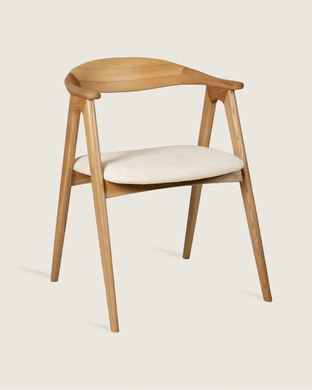 Lyra chair - set of 4 in Walnut
