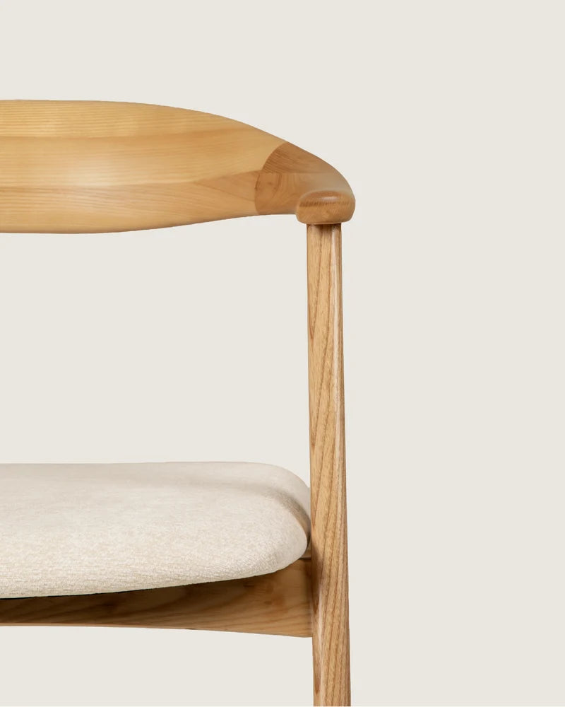 Lyra chair - set of 4 in Walnut