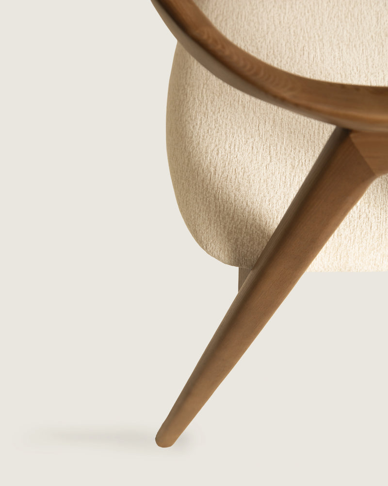 Lyra chair - set of 4 in Walnut