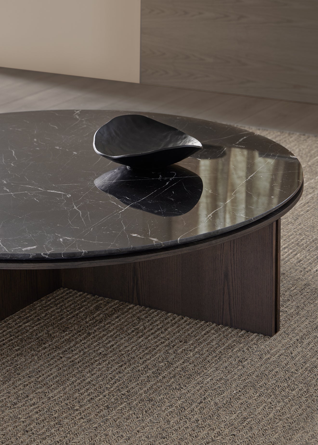Slot Round Coffee Tables with Marble Ø100