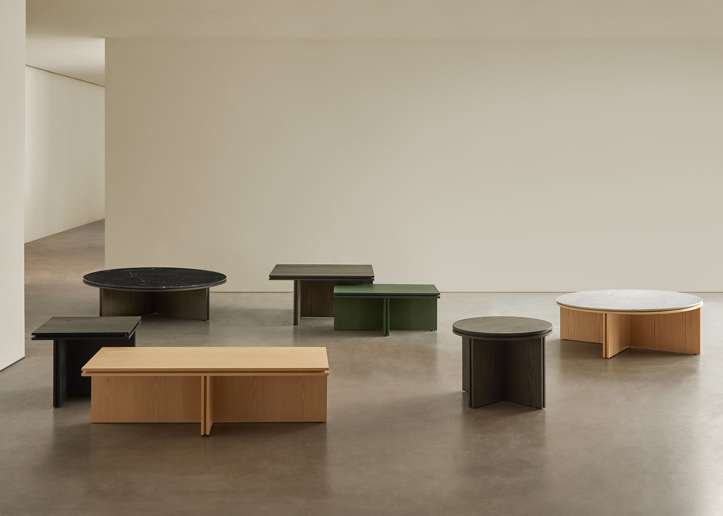 Slot Round Coffee Tables with Marble Ø100
