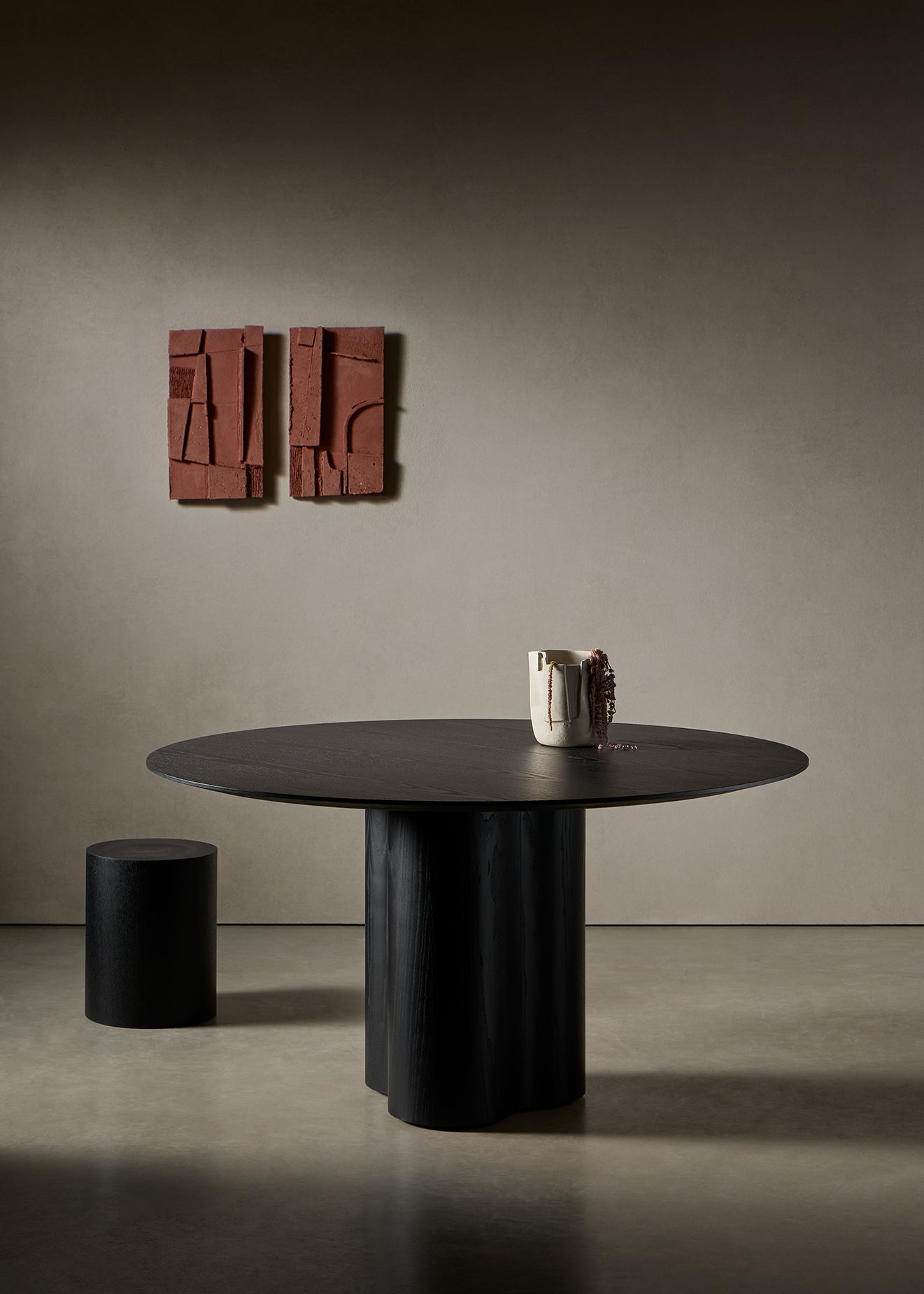 Stella  Dining Table ø 120 - Ash and Oak  (base)