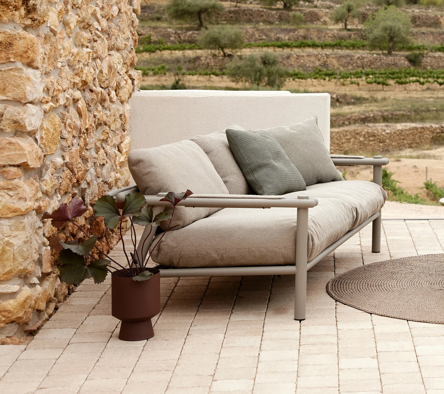 Sticks 2 seater sofa - aluminium