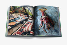 Carregar imagem no visualizador da galeria, Tulum Gypset - Candle and Book Gift Set
