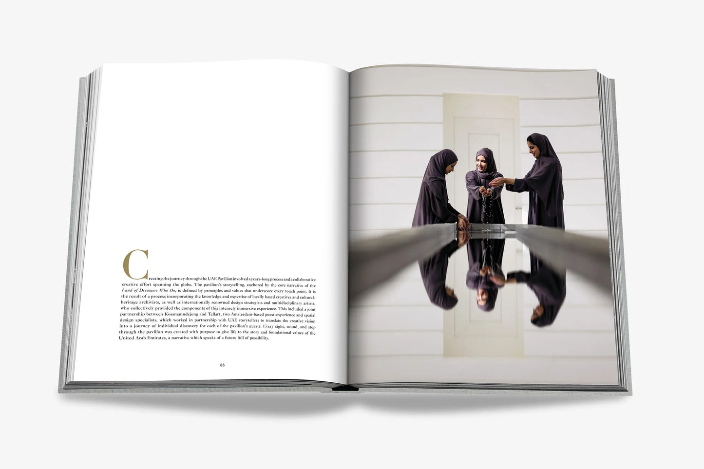 UAE Pavilion: Land of Dreamers Who Do