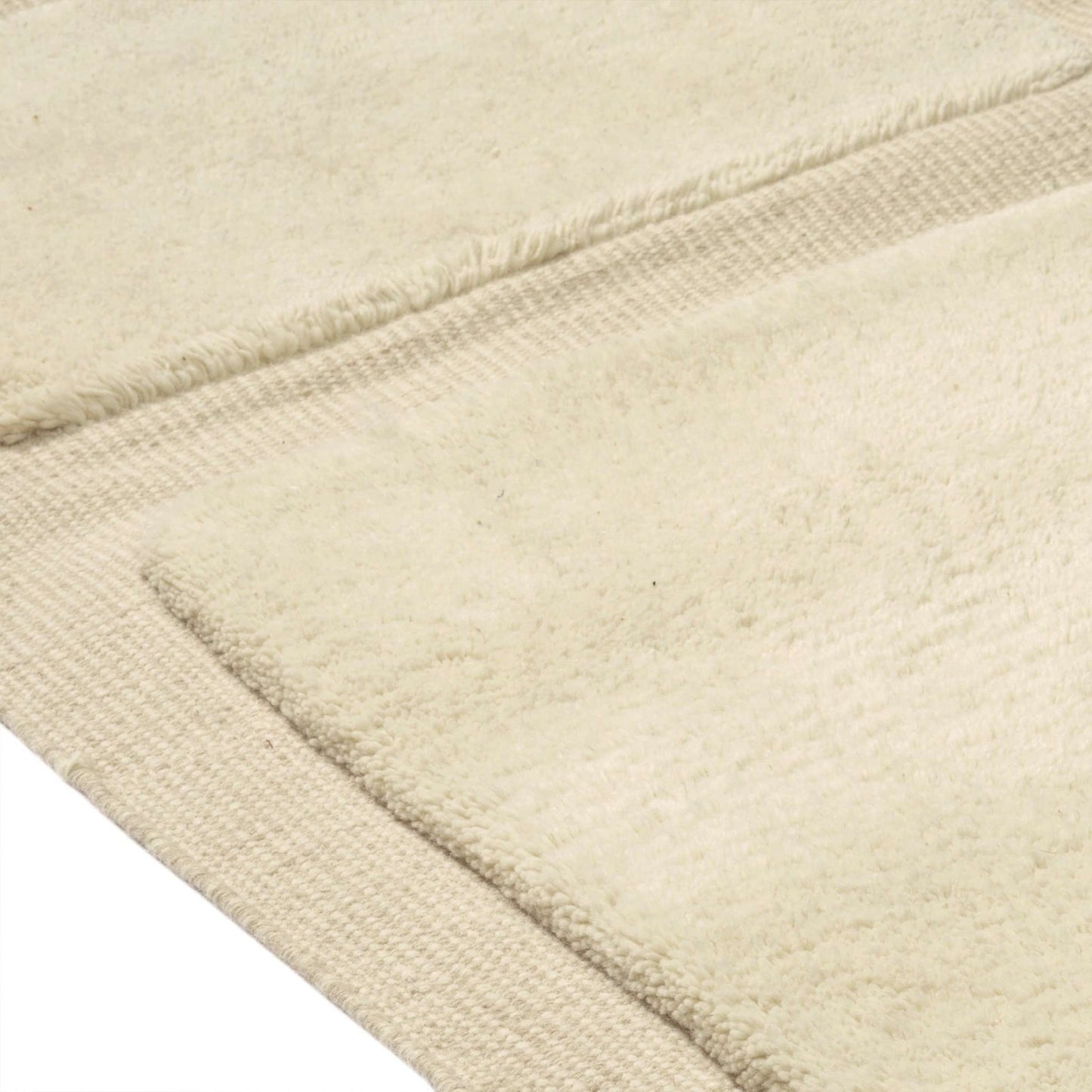 Alaska Edelweiss rug