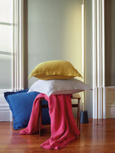 Load image into Gallery viewer, Areia bedspread
