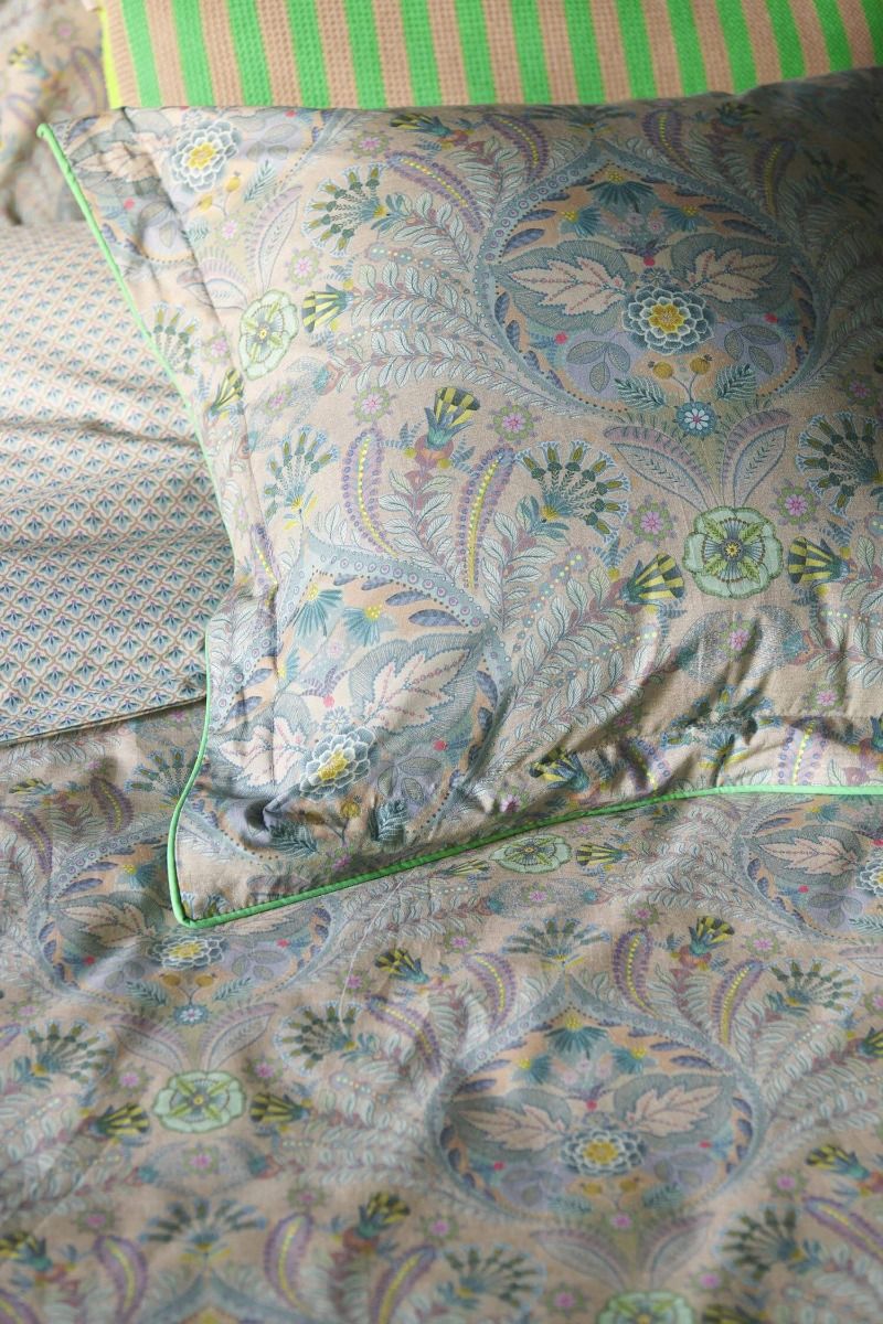 Alba square cushion blue