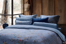 Carregar imagem no visualizador da galeria, Bustani Blue Duvet Cover Blue
