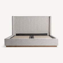 Load image into Gallery viewer, Aunac Bed
