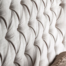 Carregar imagem no visualizador da galeria, Bend Bed
