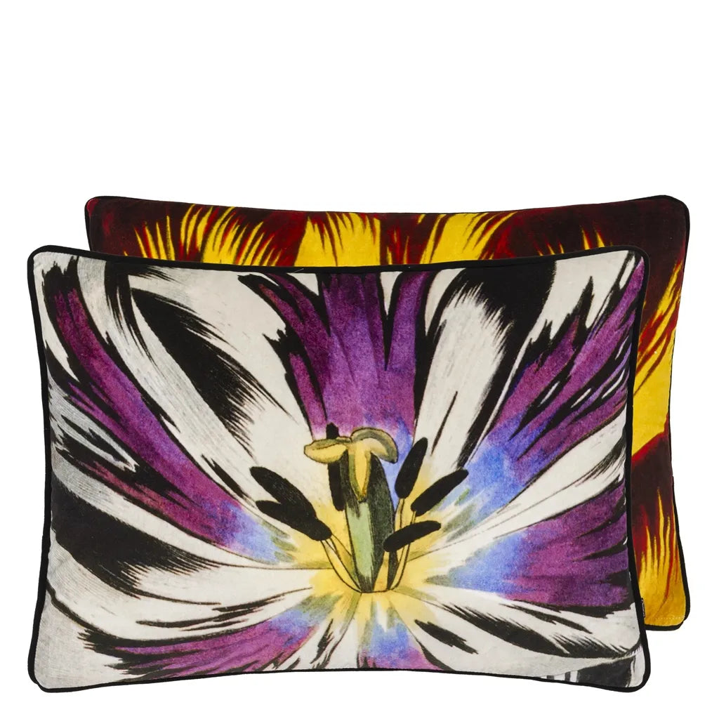Eclosion Agate cushion