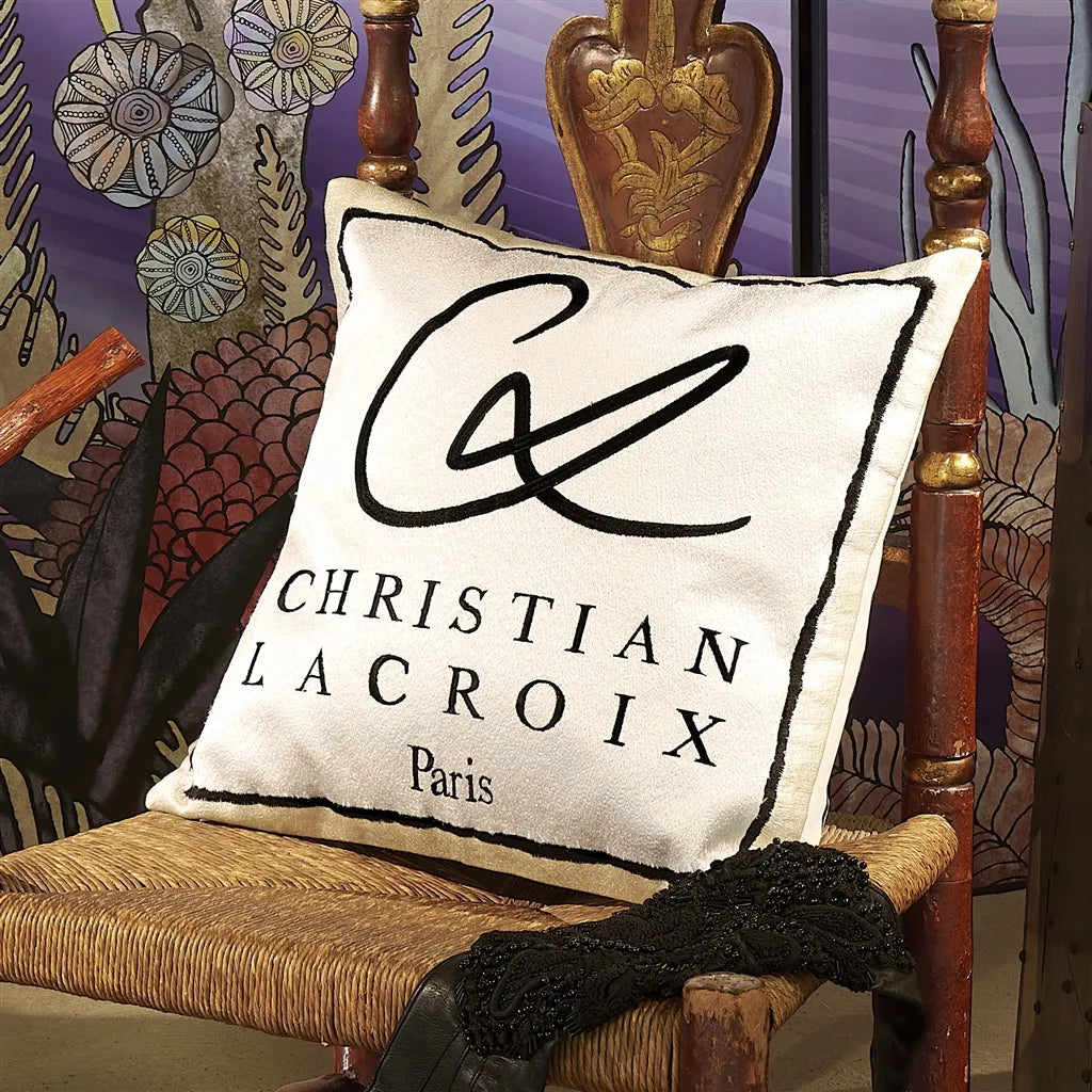 Guapa Arena cushion