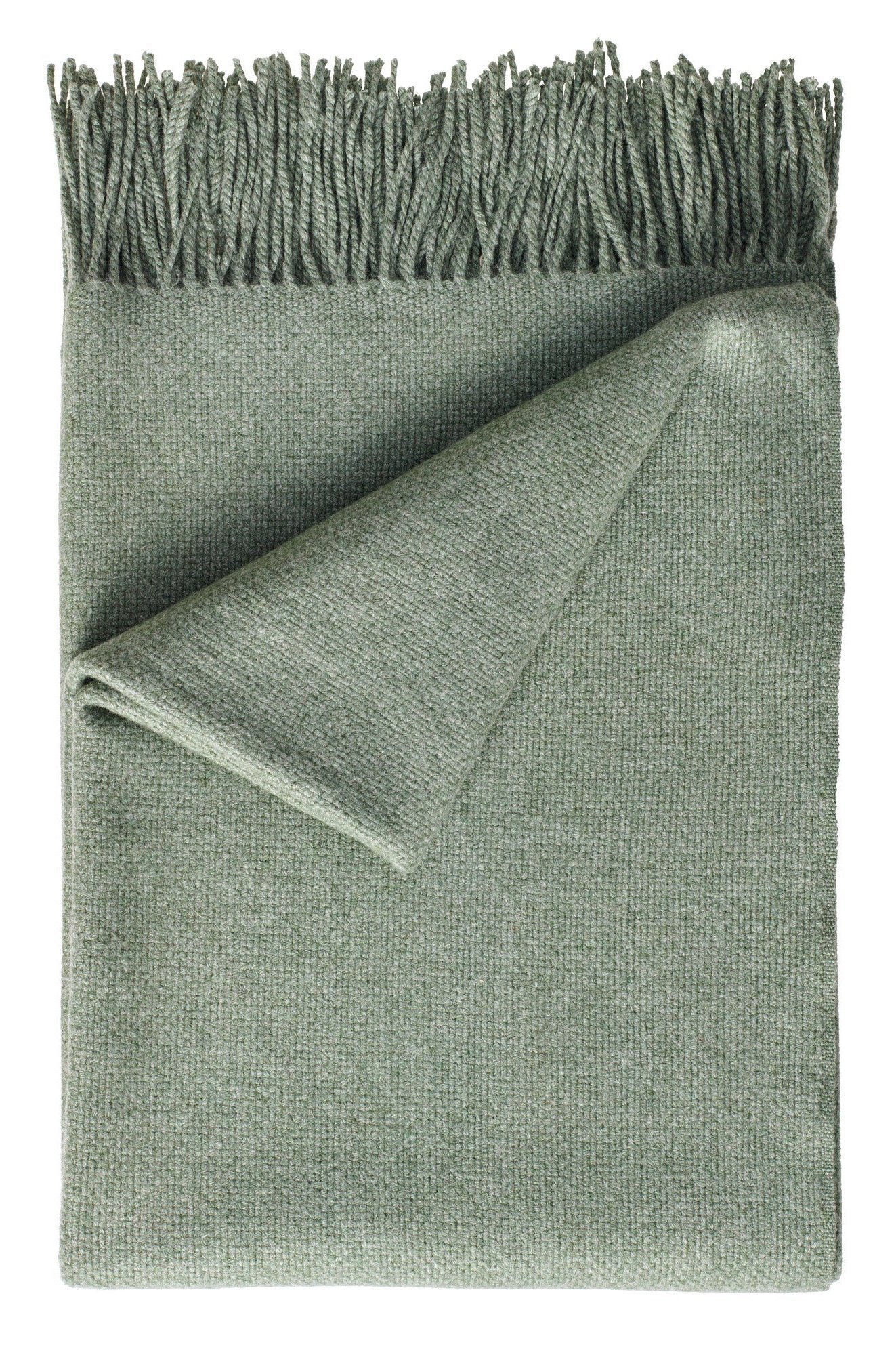 Bisou throw