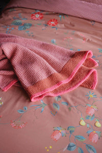 Bonnuit throw pink