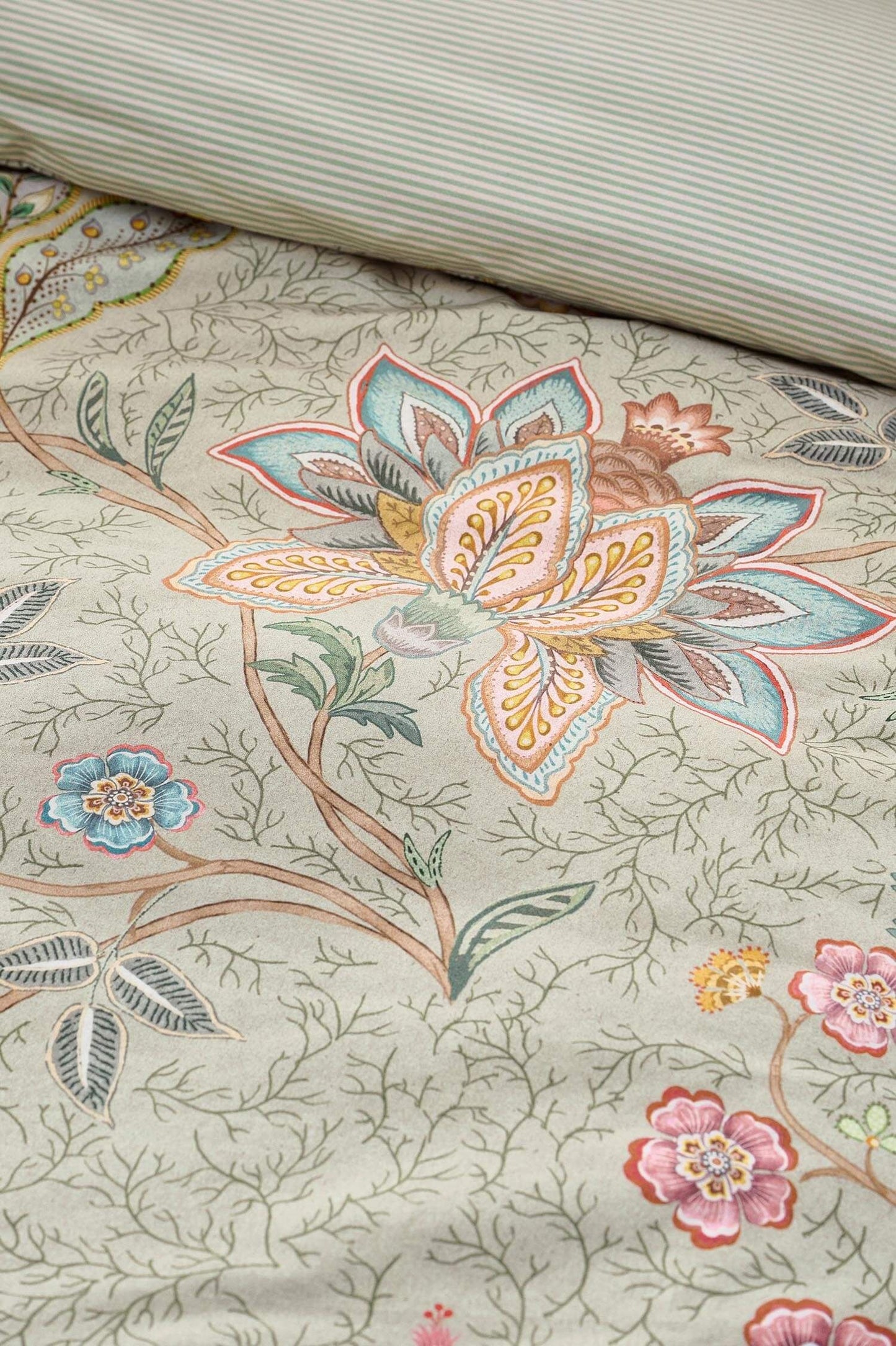 Duvet Cover Set Mumbai Morning Light Green