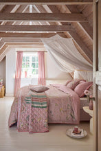 Load image into Gallery viewer, Cushion Jaipur Flower Light Pink
