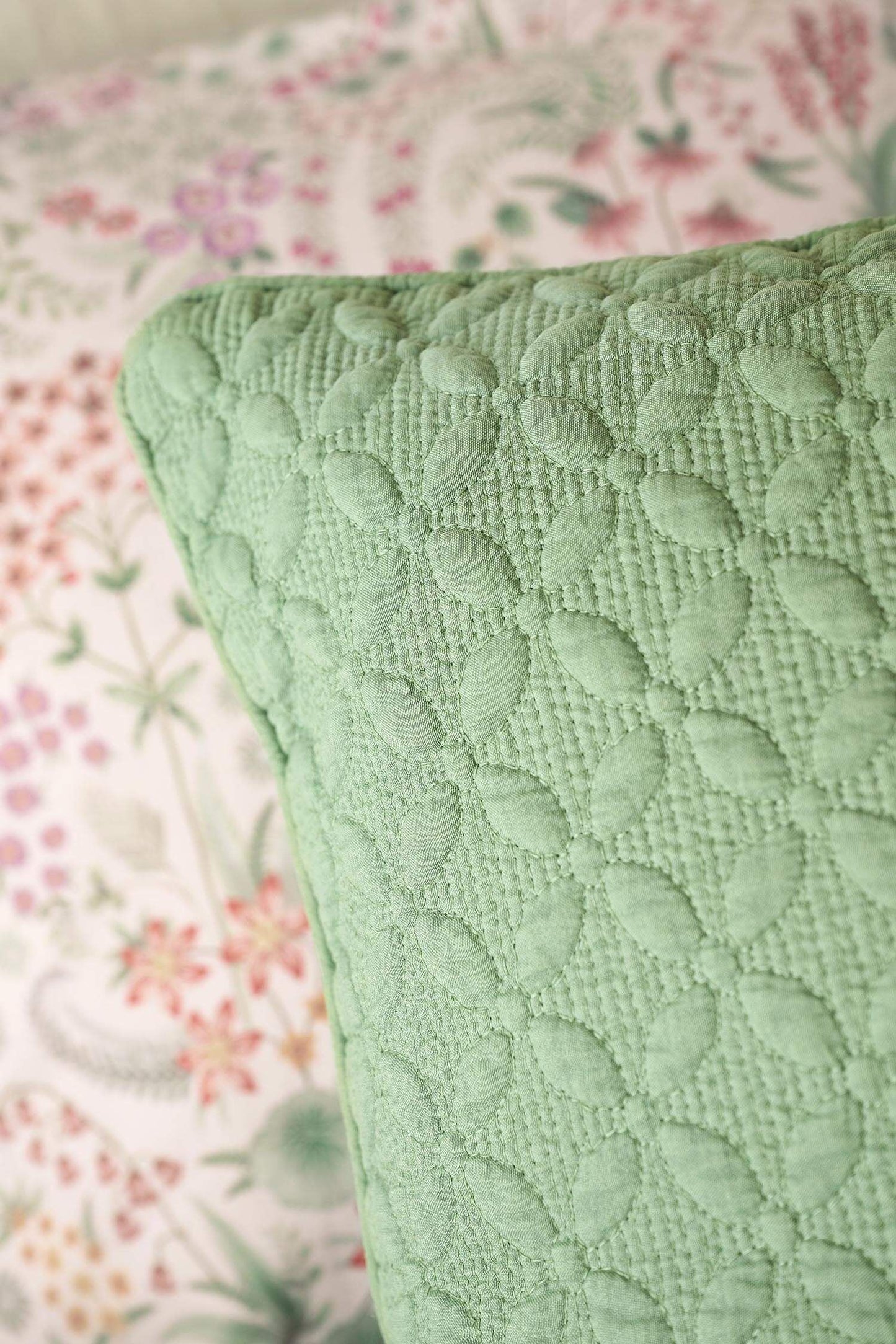 Cushion Yuna Green