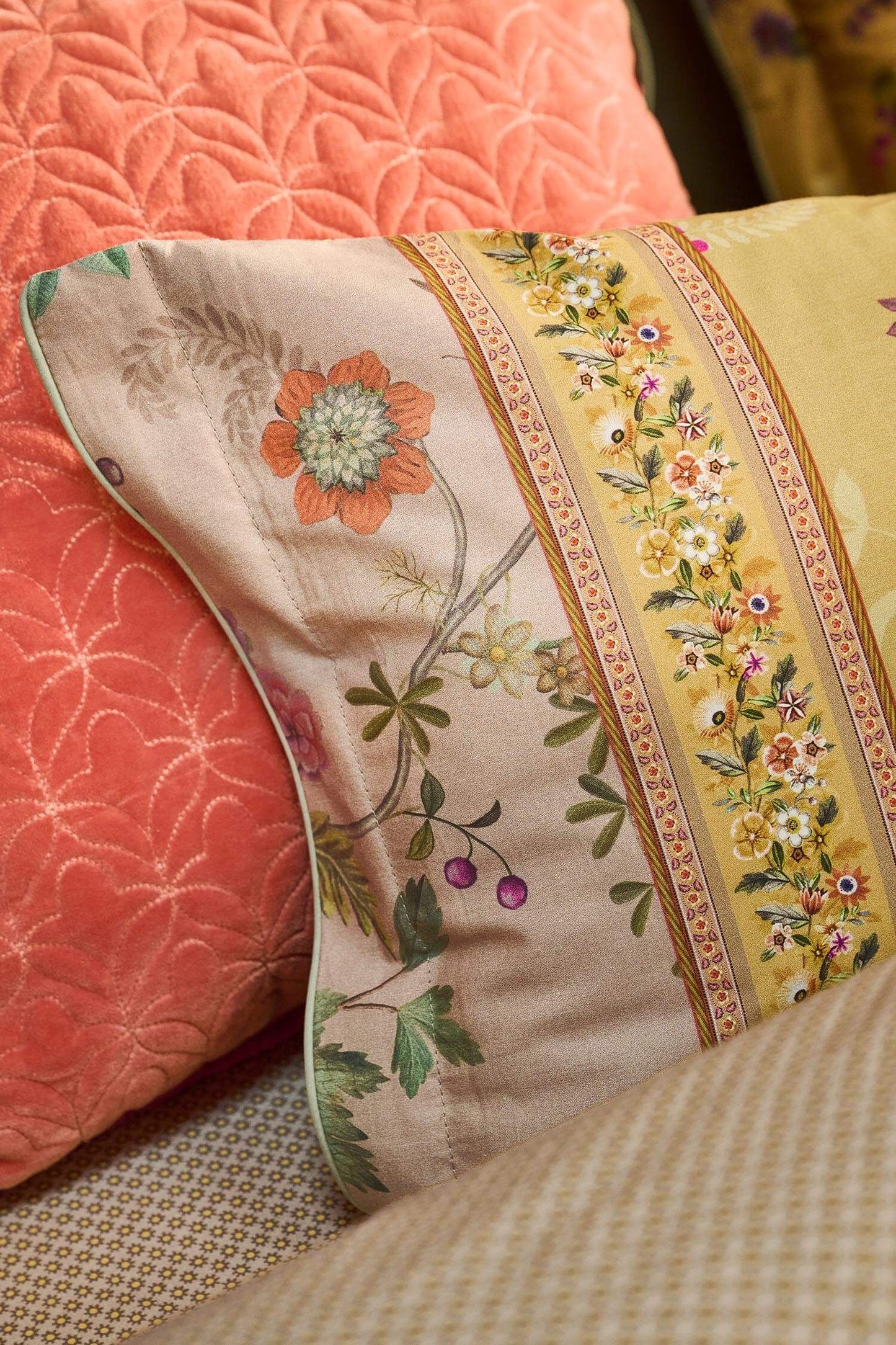 Bodhi Flower Yellow Duvet Cover