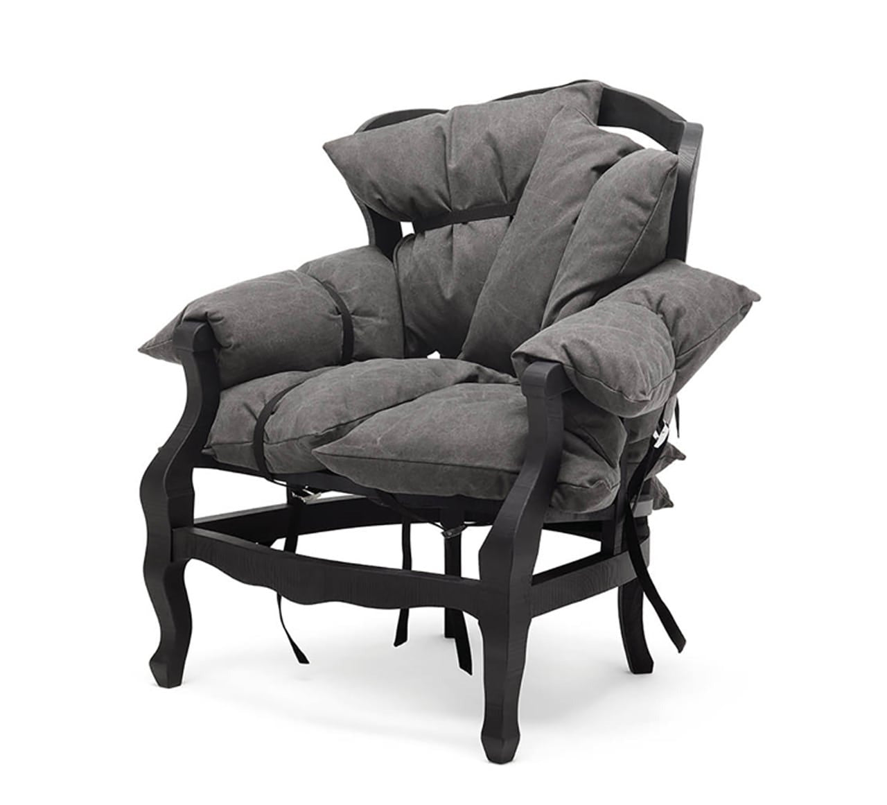 7 Pillows armchair