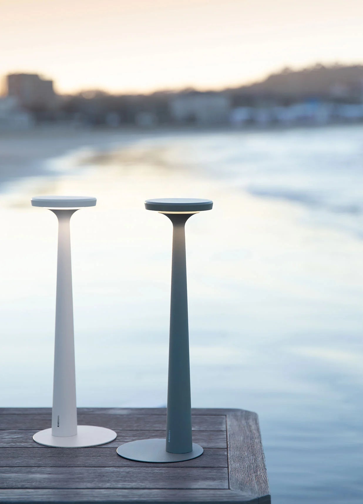 Papiria table lamp
