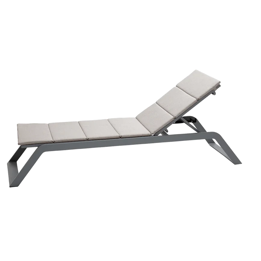 Siesta sunbed with cushion