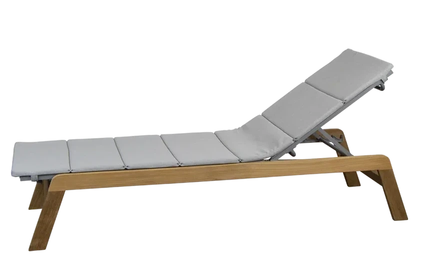 Siesta teak sunbed